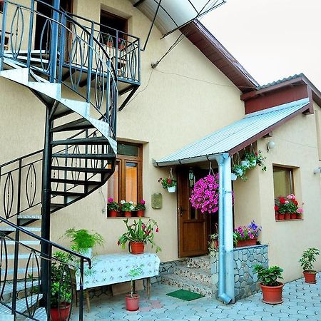 Hotel Casa Maria Gura Humorului Zewnętrze zdjęcie