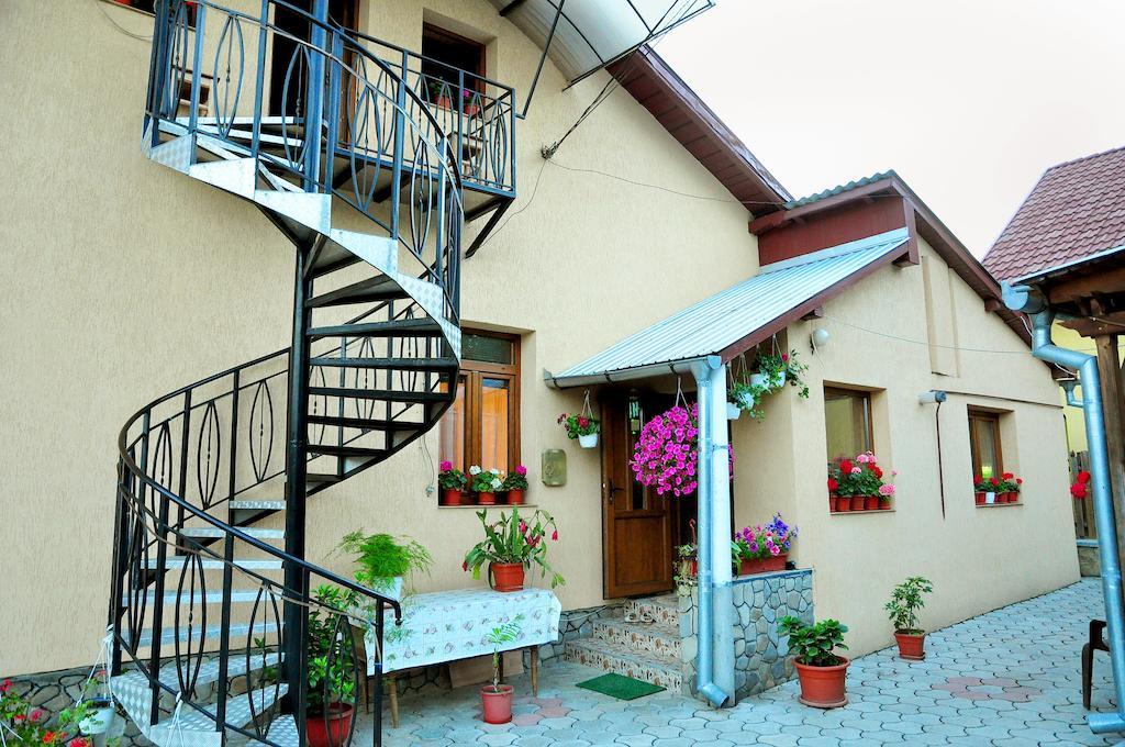 Hotel Casa Maria Gura Humorului Zewnętrze zdjęcie