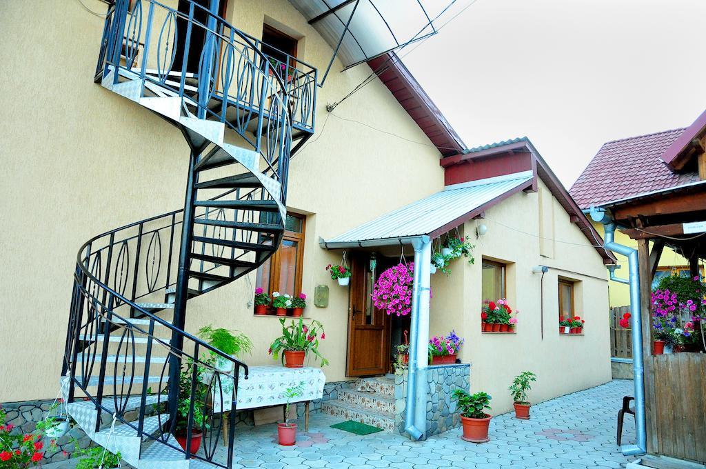 Hotel Casa Maria Gura Humorului Zewnętrze zdjęcie